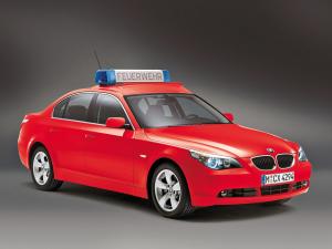 BMW 5-Series Sedan Feuerwehr 2003 года